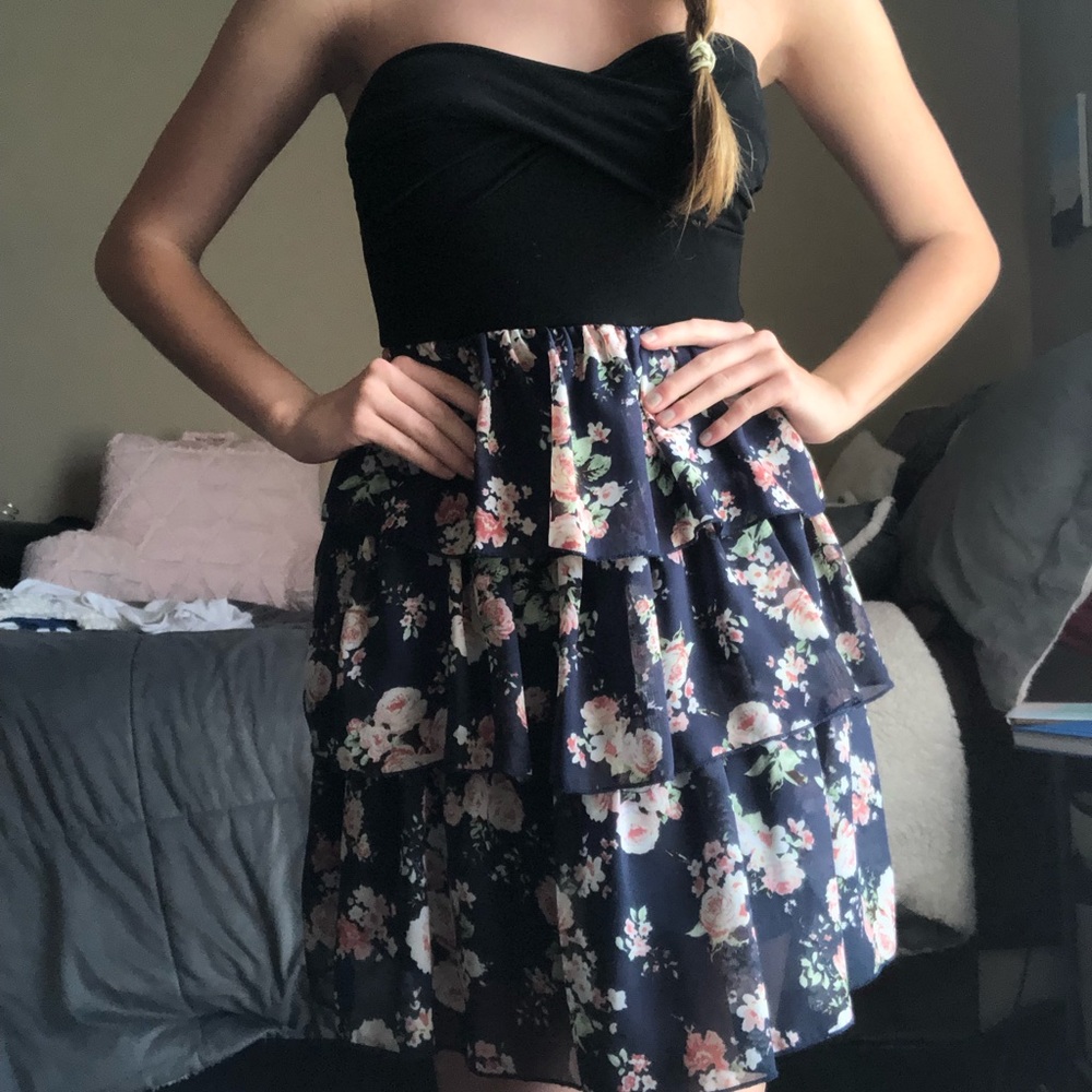 Rue21 Strapless Floral Dress